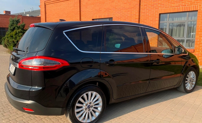 Ford S-Max cena 43500 przebieg: 190000, rok produkcji 2014 z Gniezno małe 742
